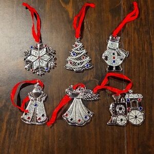 Lennox American by Design Seasonal Gems - Christmas